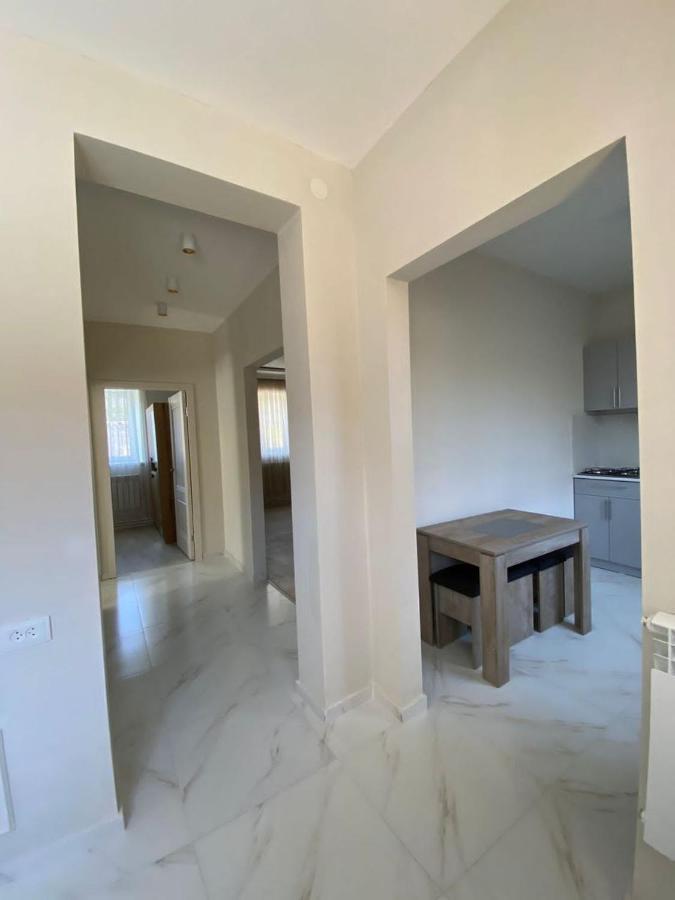 Lidiani Guest House Gyumri ภายนอก รูปภาพ