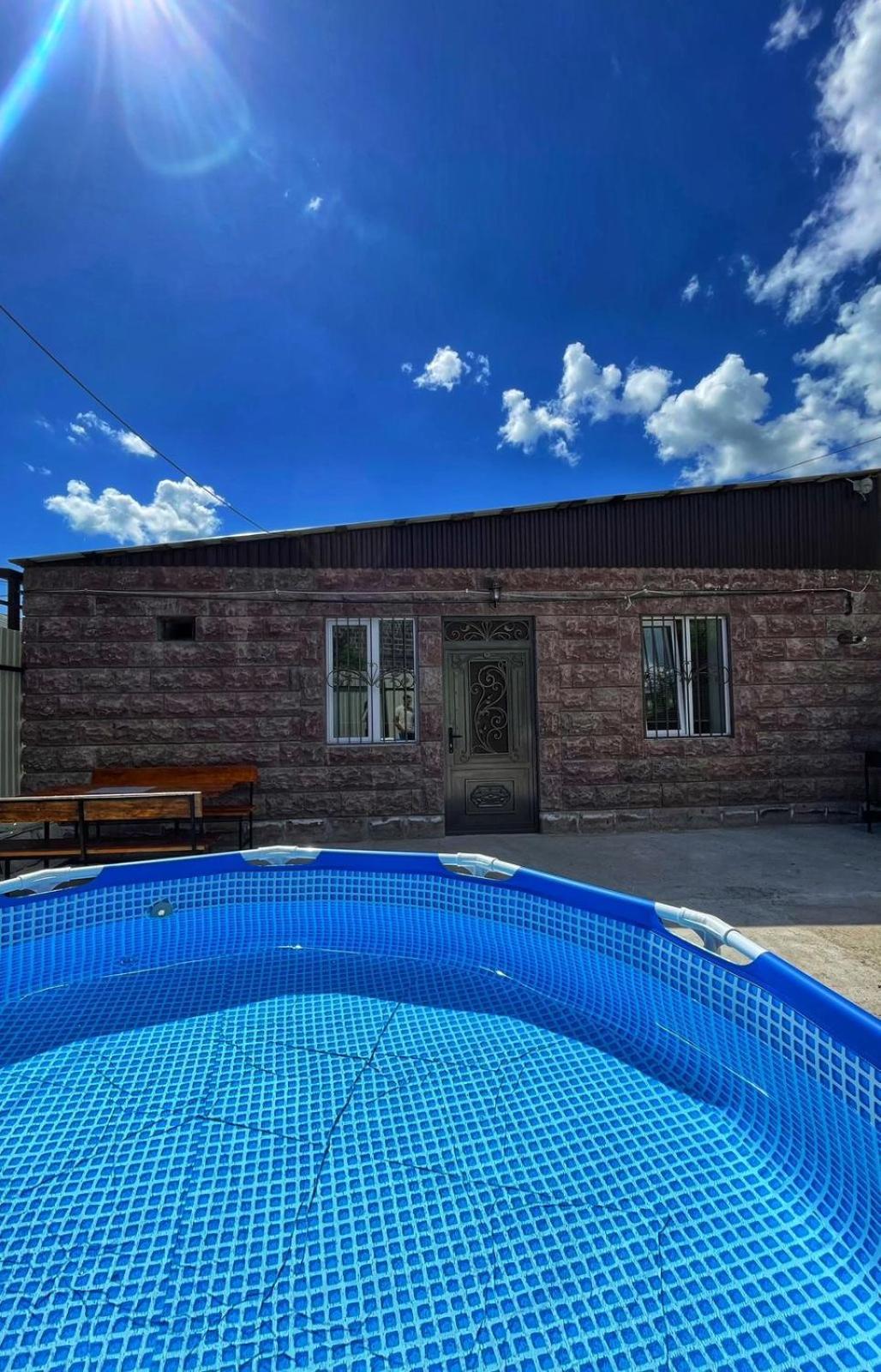 Lidiani Guest House Gyumri ภายนอก รูปภาพ
